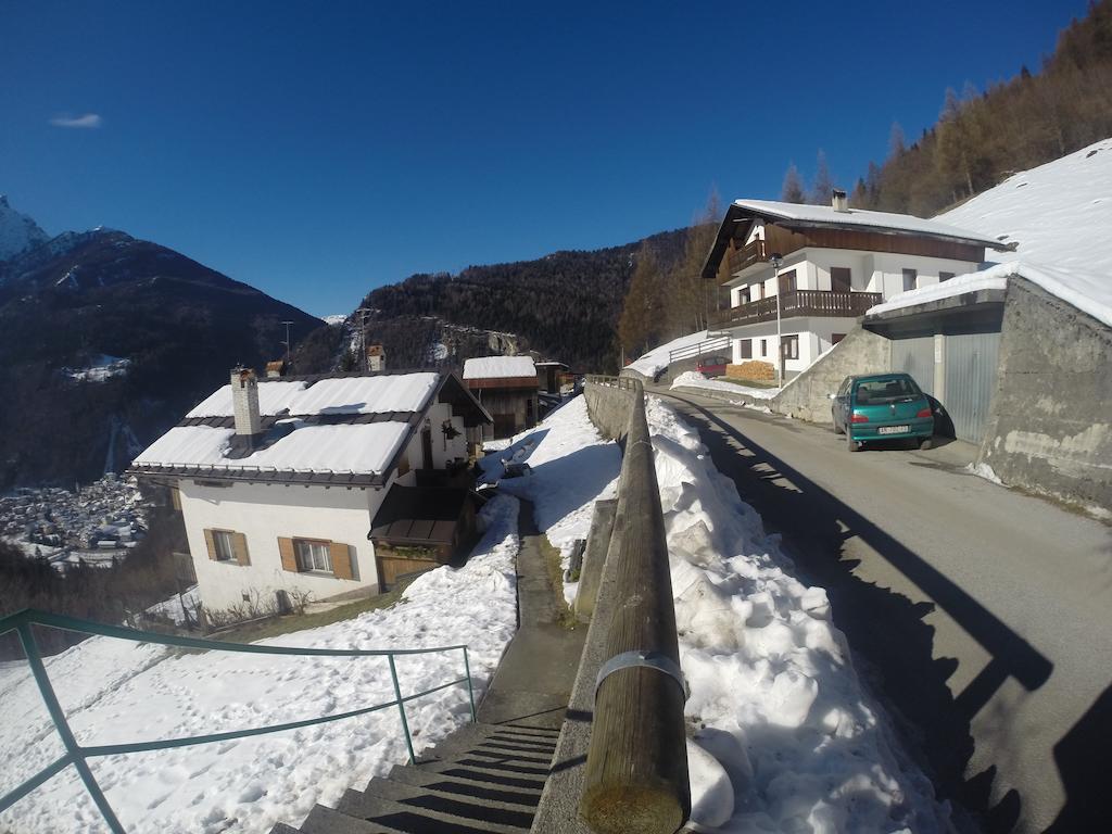 琴琴伊盖Casa Alpina别墅 外观 照片
