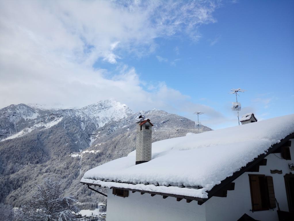 琴琴伊盖Casa Alpina别墅 外观 照片